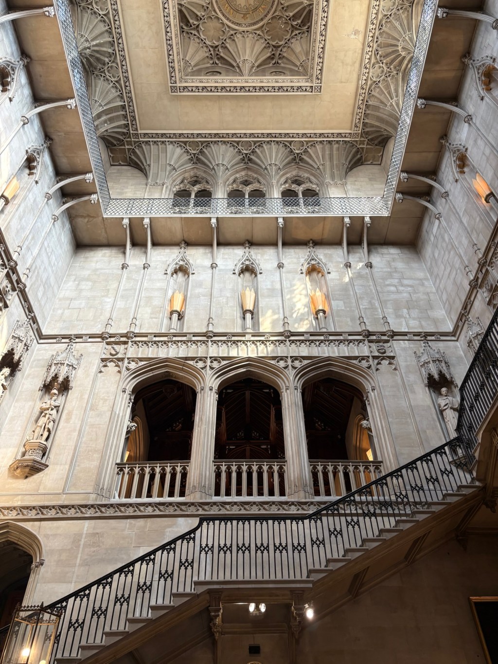 How to see free art with kids – Ashridge House Art&nbsp;Collection